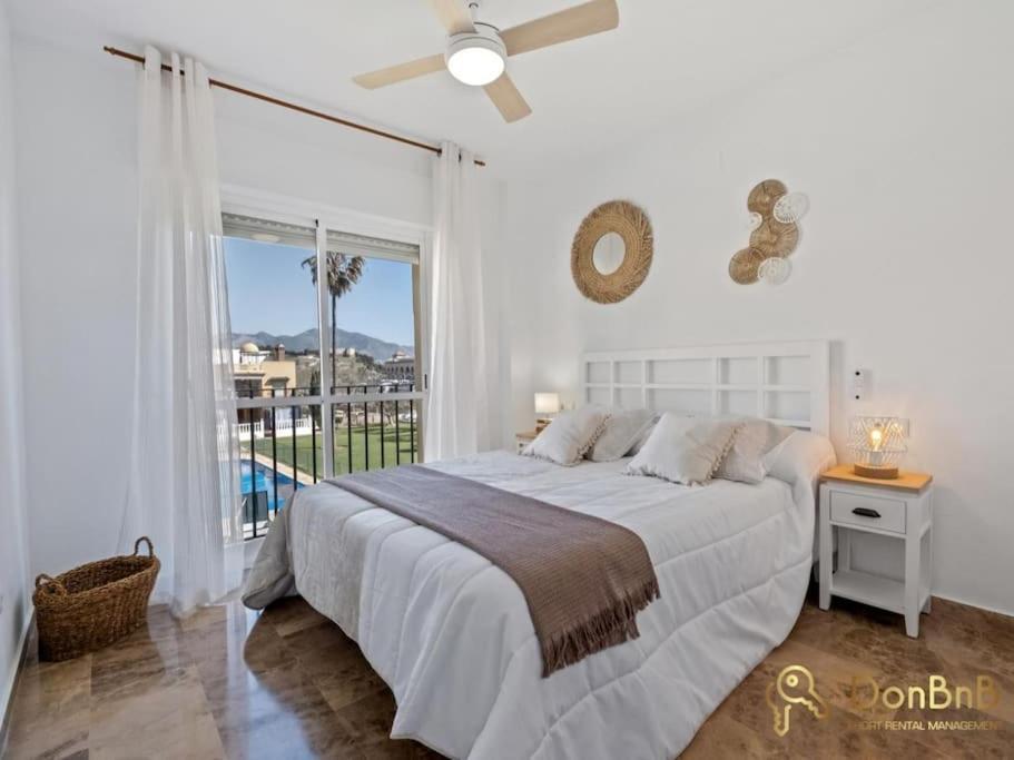Apartamento Cerca De La Playa En Las Lagunas De Mijas Фуэнхирола Экстерьер фото