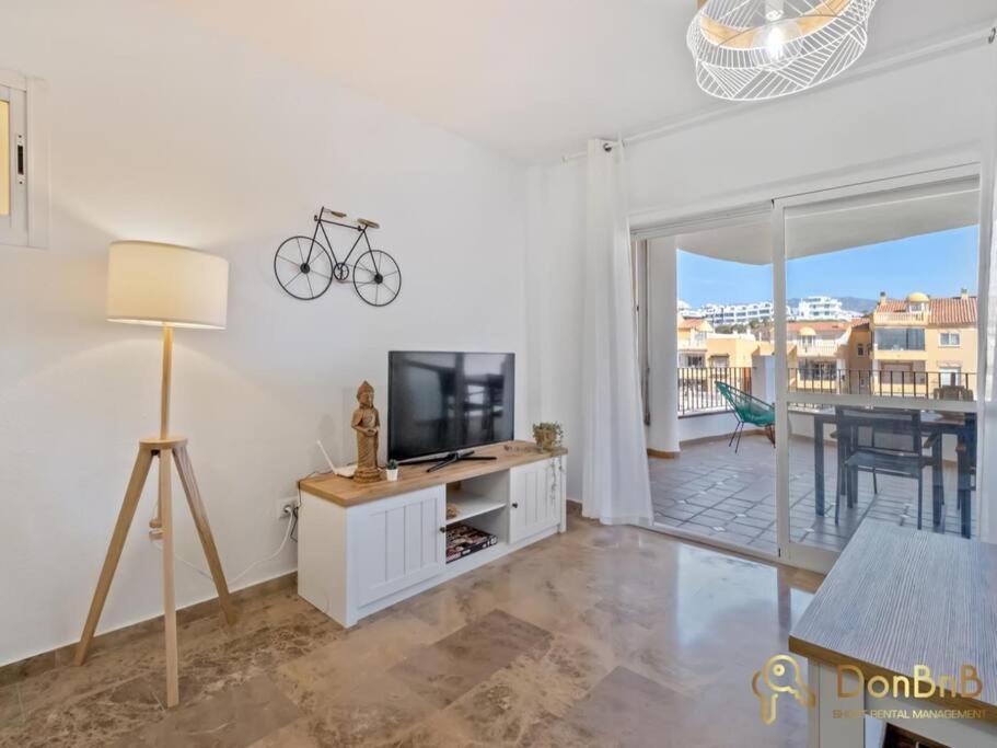 Apartamento Cerca De La Playa En Las Lagunas De Mijas Фуэнхирола Экстерьер фото